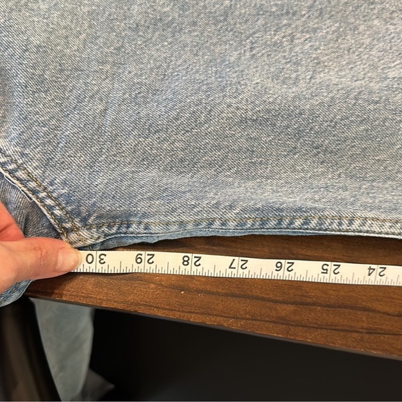 H&M High Rise 90s Straight Jean - Picture 2 of 5